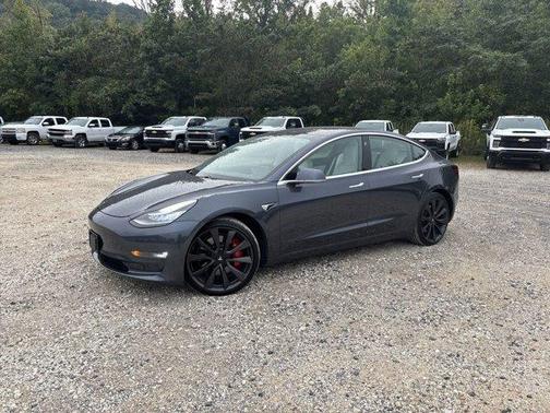 2020 Tesla Model 3 Performance