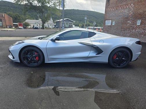 2026 Chevrolet Corvette Stingray w/1LT