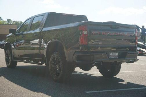 2022 Chevrolet Silverado 1500 Custom Trail Boss
