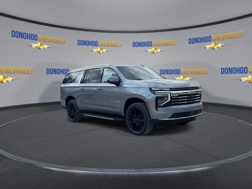 2025 Chevrolet Suburban LT