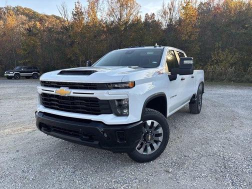 2026 Chevrolet Silverado 2500 Custom