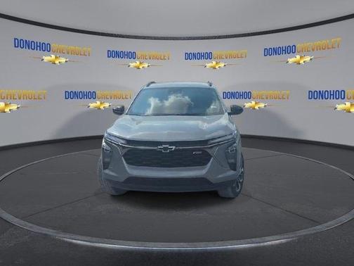 Sterling Gray Metallic 2026 Chevrolet Trax 2RS