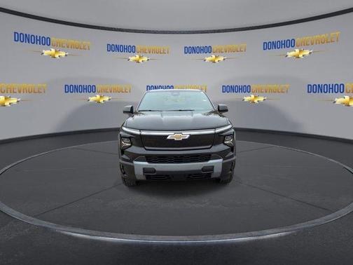 2025 Chevrolet Silverado EV LT