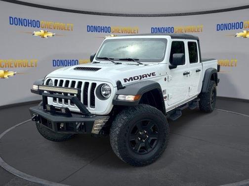Bright White Clearcoat 2021 Jeep Gladiator Mojave