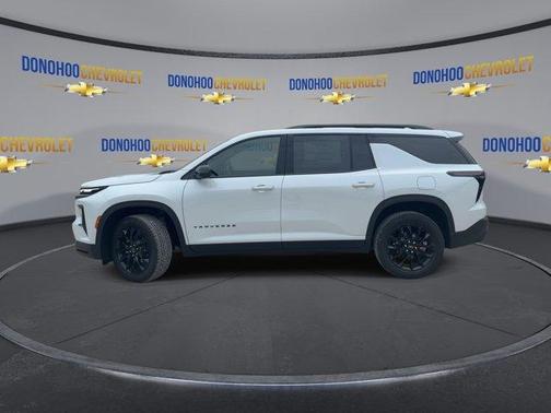 Polar White 2026 Chevrolet Traverse LT