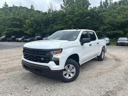 Summit White 2026 Chevrolet Silverado 1500 WT