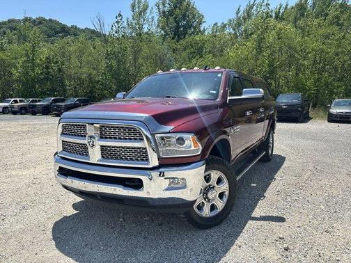 Delmonico Red Pearlcoat 2018 RAM 2500 Laramie