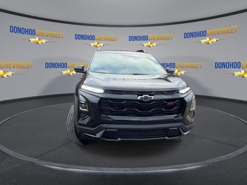 Mosaic Black Metallic 2026 Chevrolet Equinox RS
