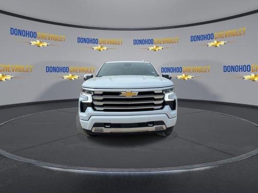 Polar White 2026 Chevrolet Silverado 1500 High Country