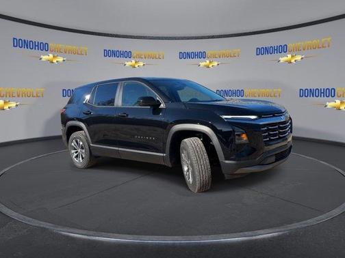 Mosaic Black Metallic 2026 Chevrolet Equinox LT