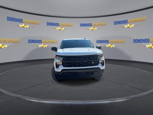 Summit White 2026 Chevrolet Silverado 1500 WT