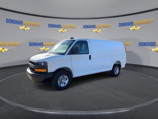2025 Chevrolet Express 2500 Work Van
