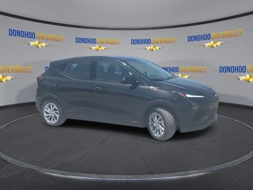 Mosaic Black Metallic 2027 Chevrolet Bolt LT