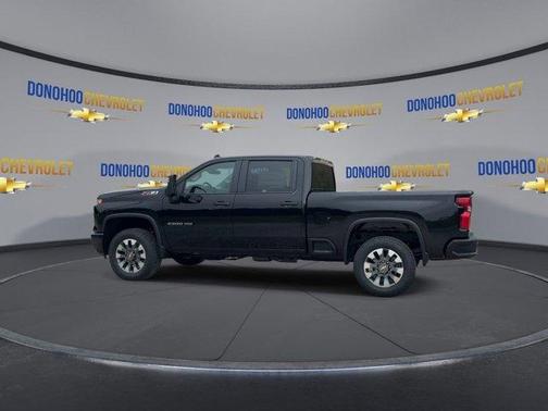 2025 Chevrolet Silverado 2500 Custom