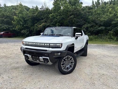 White 2025 GMC HUMMER EV Pickup 3X