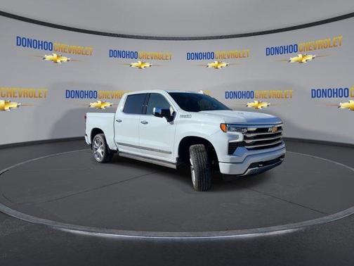 Polar White 2026 Chevrolet Silverado 1500 High Country