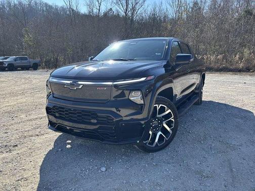 2024 Chevrolet Silverado EV RST