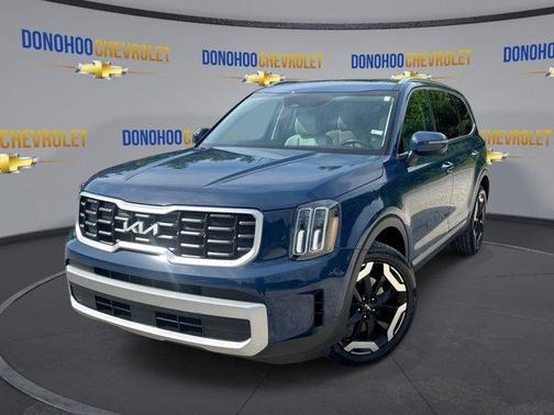 Midnight Black 2023 Kia Telluride S