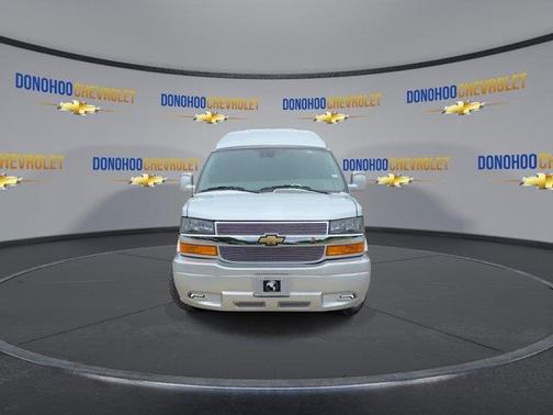 2025 Chevrolet Express 2500 Work Van