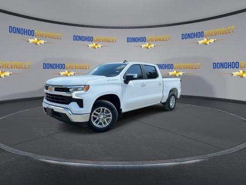 Summit White 2022 Chevrolet Silverado 1500 LT