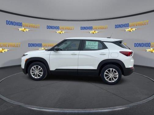 Summit White 2026 Chevrolet Trailblazer LS