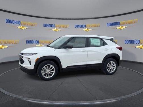Summit White 2026 Chevrolet Trailblazer LS