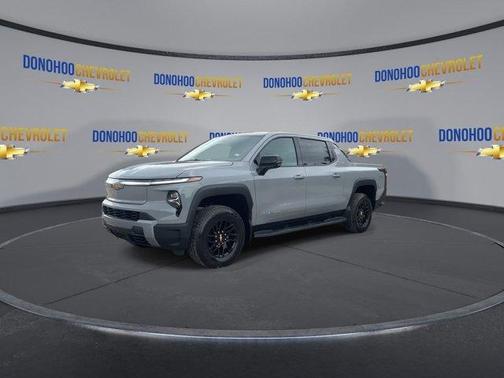 2025 Chevrolet Silverado EV LT