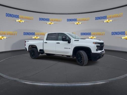 2025 Chevrolet Silverado 2500 Custom