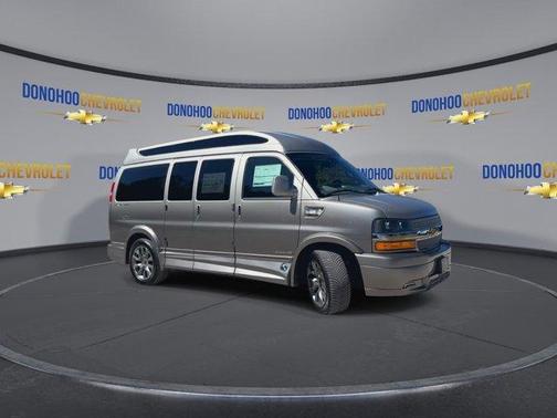 2025 Chevrolet Express 2500 Work Van