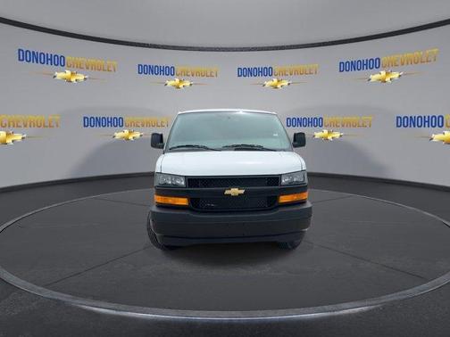 Summit White 2026 Chevrolet Express 2500 Work Van