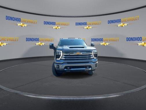 Sterling Gray Metallic 2026 Chevrolet Silverado 3500 High Country