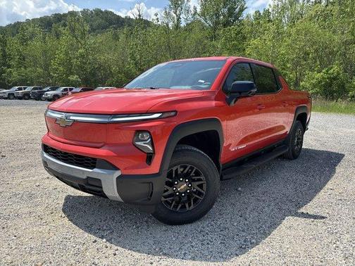 2025 Chevrolet Silverado EV LT