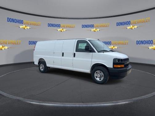 2025 Chevrolet Express 2500 Work Van