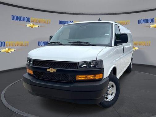 2025 Chevrolet Express 2500 Work Van