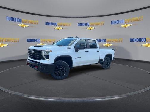 Summit White 2026 Chevrolet Silverado 2500 LT
