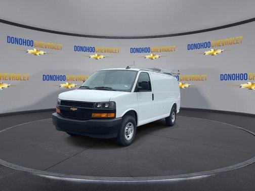 2025 Chevrolet Express 2500 Work Van