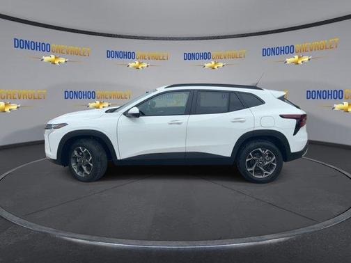 Summit White 2026 Chevrolet Trax LT