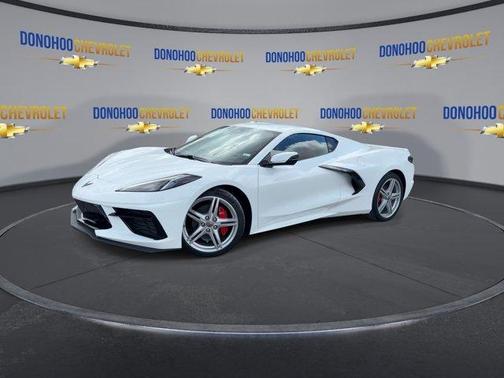 Arctic White 2026 Chevrolet Corvette Stingray w/1LT