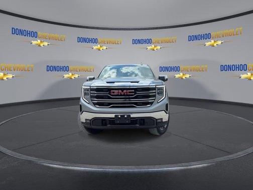 Sterling 2026 GMC Sierra 1500 SLT