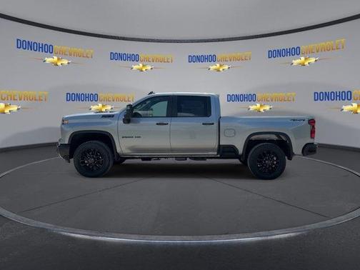 2025 Chevrolet Silverado 2500 Custom
