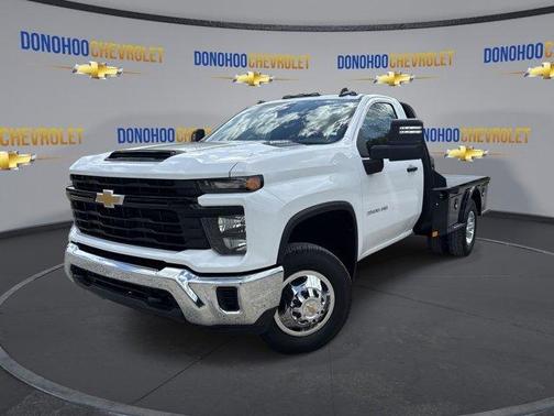 2025 Chevrolet Silverado 3500 WT
