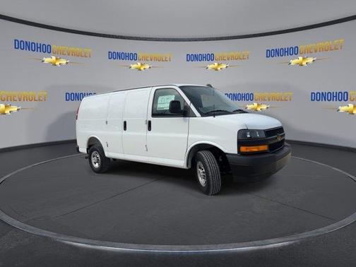 2025 Chevrolet Express 2500 Work Van