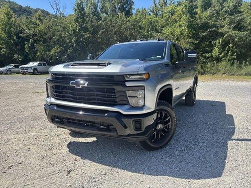 2025 Chevrolet Silverado 2500 Custom