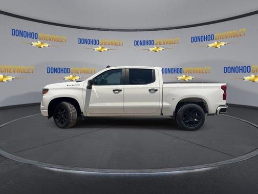 Summit White 2023 Chevrolet Silverado 1500 Custom