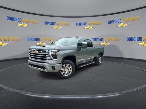 Sterling Gray Metallic 2026 Chevrolet Silverado 2500 High Country