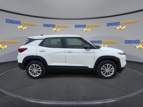 Summit White 2026 Chevrolet Trailblazer LS