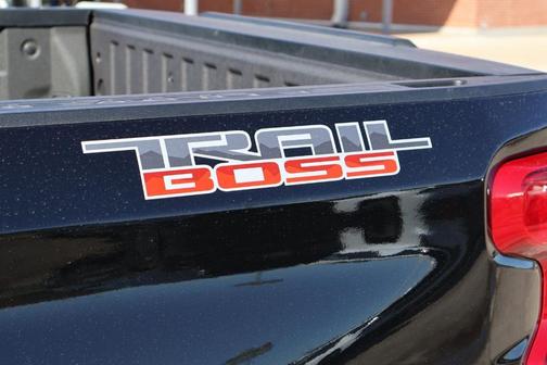 2025 Chevrolet Silverado 1500 Custom Trail Boss