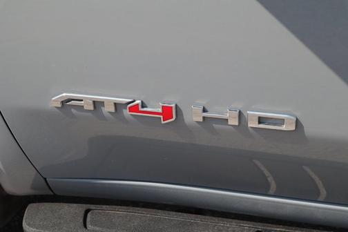2024 GMC Sierra 2500 AT4