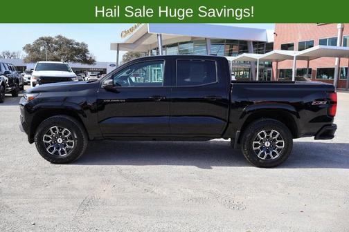 Black 2025 Chevrolet Colorado Z71