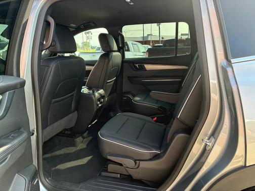 Moonstone Gray Metallic 2025 Buick Enclave Preferred